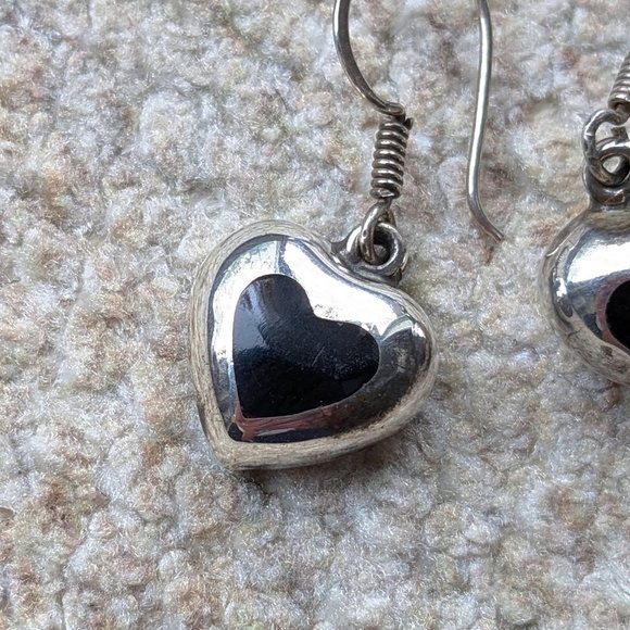 Vintage Mexican Taxco Sterling Silver Heart Charm Earrings with Black Onyx Inlay - Picture 5 of 9